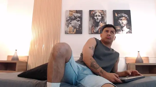 Diego salvatore online show from July 18, 2026, 7:44 pm