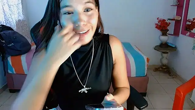 Alanna lan1501 online show from July 8, 2026, 7:25 pm