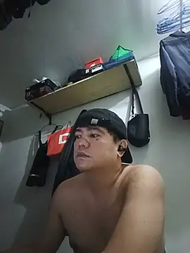 hotboyrider online show from July 14, 2026, 4:13 pm