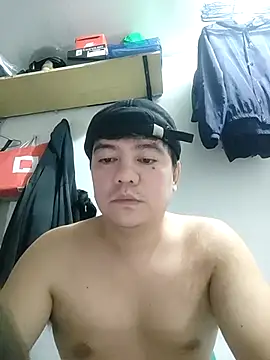 hotboyrider online show from July 10, 2026, 7:03 pm