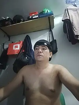 hotboyrider online show from July 17, 2026, 7:05 am