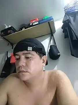 hotboyrider online show from July 5, 2026, 4:03 pm