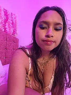 Snapshot of Evangeline_Salas chatting on July 17, 2026, 12:30 am Evangeline Salas online show from July 17, 2026, 12:30 am