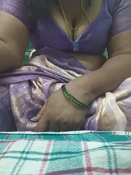 Snapshot of Tamil-kaviya98 chatting on June 15, 2026, 5:34 pm Tamil-kaviya98 online show from June 15, 2026, 5:34 pm