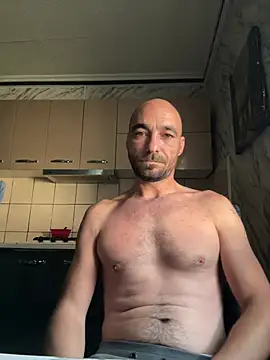 17vio online show from July 7, 2026, 4:37 am