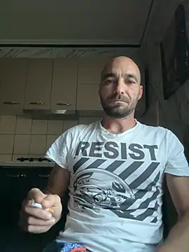 17vio online show from July 9, 2026, 3:29 am