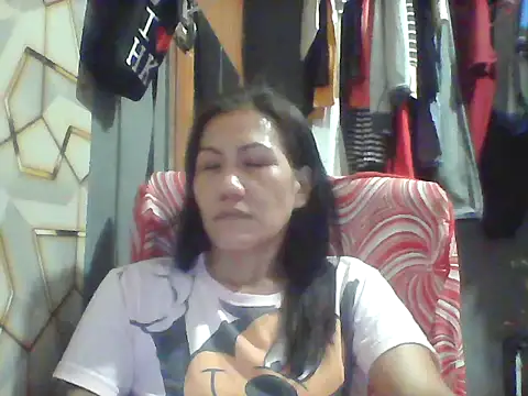 Snapshot of pinayheartaker chatting on May 30, 2026, 3:28 pm pinayheartaker online show from May 30, 2026, 3:28 pm