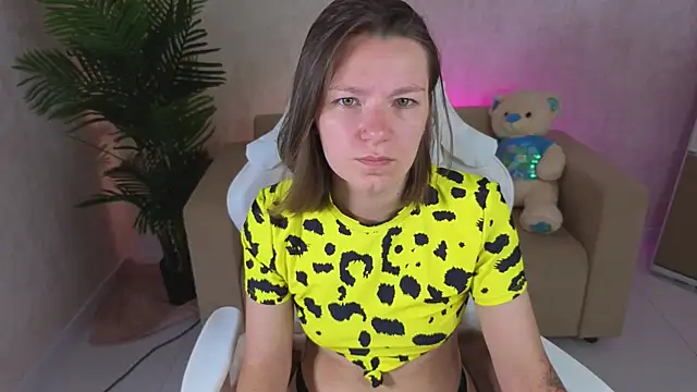 kira hatti online show from July 4, 2026, 7:48 am