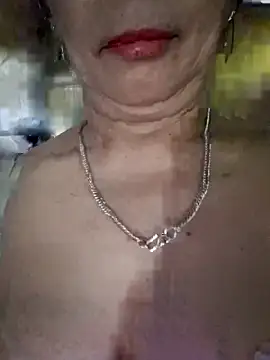 Snapshot of Kiki_sexyy chatting on May 31, 2026, 12:38 am Kiki sexyy online show from May 31, 2026, 12:38 am