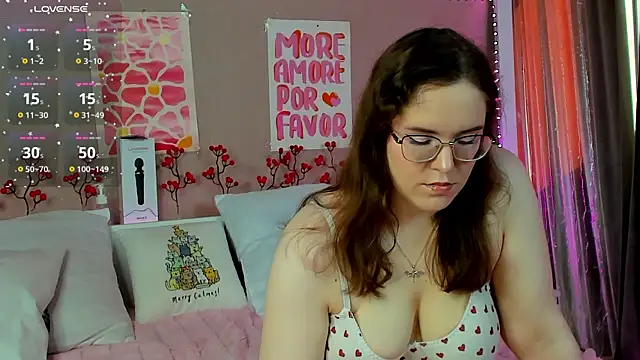 Snapshot of KristinaMay chatting on June 2, 2026, 2:00 am KristinaMay online show from June 2, 2026, 2:00 am