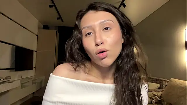 Snapshot of Alicekitty67 chatting on May 29, 2026, 2:45 pm Alicekitty67 online show from May 29, 2026, 2:45 pm