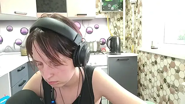Saranade online show from June 20, 2026, 5:07 pm