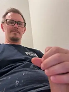 Hardpaul85 online show from July 12, 2026, 7:37 pm