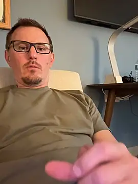 Hardpaul85 online show from June 26, 2026, 12:05 am