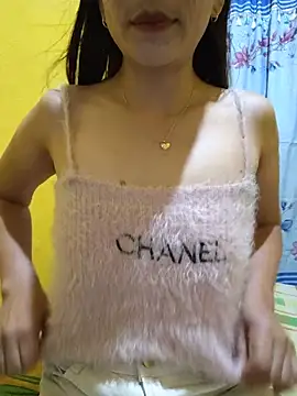 MsCaramel Love online show from June 1, 2026, 10:48 am