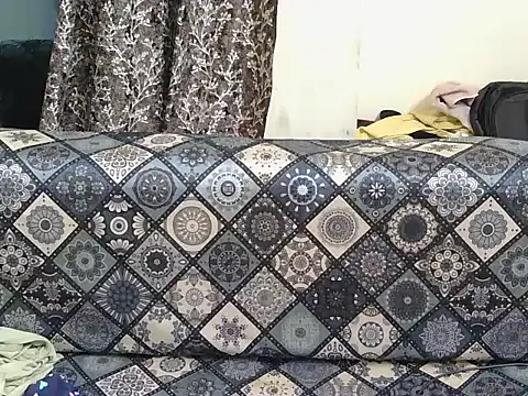 Snapshot of Miss_rajni69 chatting on June 17, 2026, 7:24 pm Miss rajni69 online show from June 17, 2026, 7:24 pm