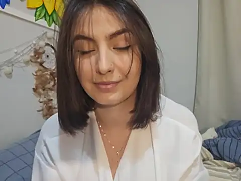 Snapshot of Juh_castro chatting on July 14, 2026, 7:31 pm Juh castro online show from July 14, 2026, 7:31 pm