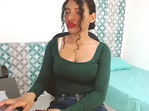 Isabellacarson online show from June 1, 2026, 4:50 pm
