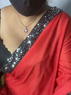Snapshot of sexyveena chatting on June 9, 2026, 8:59 am sexyveena online show from June 9, 2026, 8:59 am
