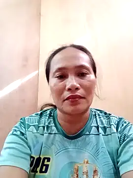 Queenslay online show from June 10, 2026, 7:31 am