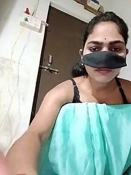 Snapshot of savita97567 chatting on July 20, 2026, 10:39 am savita97567 online show from July 20, 2026, 10:39 am
