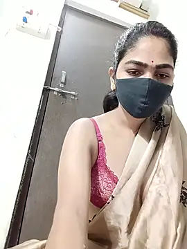 Snapshot of savita97567 chatting on July 18, 2026, 10:46 am savita97567 online show from July 18, 2026, 10:46 am