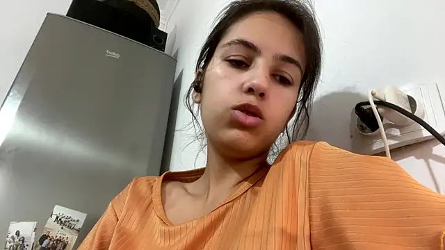 Snapshot of SindyKay chatting on July 13, 2026, 5:40 am SindyKay online show from July 13, 2026, 5:40 am