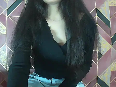 Hot-Roshni online show from July 3, 2026, 9:10 pm