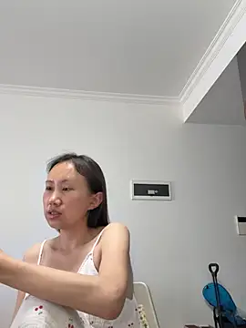 Snapshot of Xiao_Mao_meow chatting on July 5, 2026, 4:19 am Xiao Mao meow online show from July 5, 2026, 4:19 am