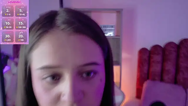 Snapshot of CamilleBlair_ chatting on June 16, 2026, 7:36 pm CamilleBlair online show from June 16, 2026, 7:36 pm