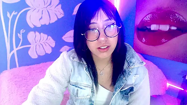 Snapshot of eli_doll chatting on June 18, 2026, 11:15 am eli doll online show from June 18, 2026, 11:15 am
