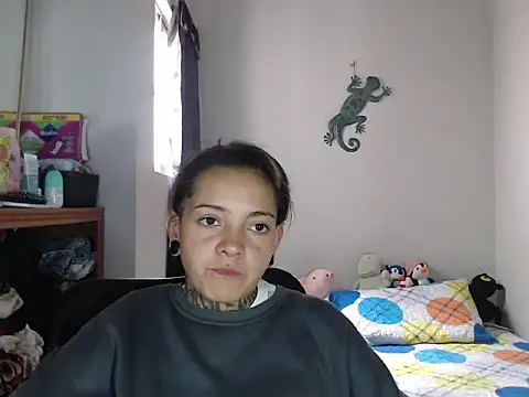 hanya23  online show from July 8, 2026, 6:52 pm