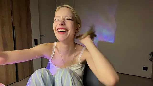 Anny qte online show from June 26, 2026, 7:09 pm