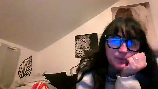 sexujuly88 online show from March 12, 2026, 10:03 pm