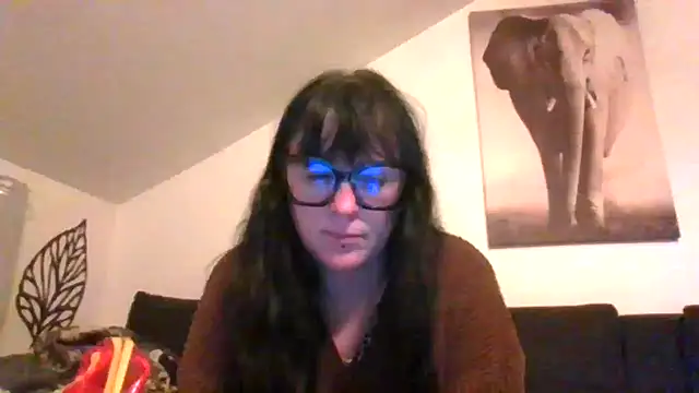 Snapshot of sexujuly88 chatting on May 5, 2026, 8:56 pm sexujuly88 online show from May 5, 2026, 8:56 pm