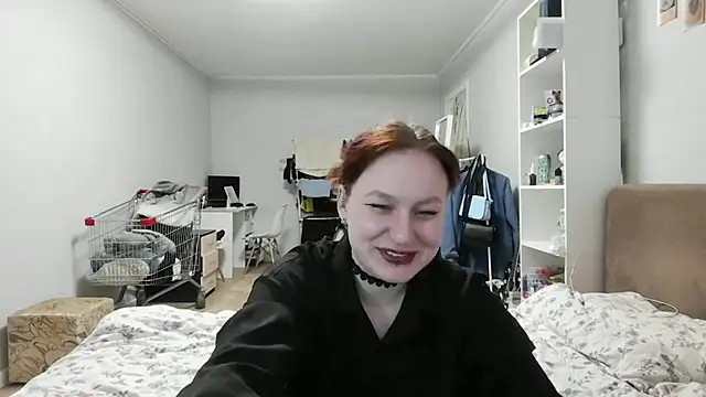 Snapshot of LoiseLovetto chatting on June 25, 2026, 6:02 pm LoiseLovetto online show from June 25, 2026, 6:02 pm