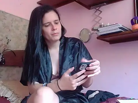 Snapshot of NinaMendes chatting on June 3, 2026, 12:06 pm NinaMendes online show from June 3, 2026, 12:06 pm