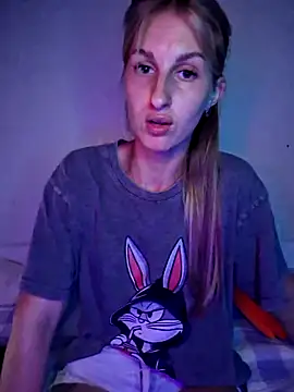 Snapshot of carolinaXlove chatting on July 16, 2026, 7:44 pm carolinaXlove online show from July 16, 2026, 7:44 pm