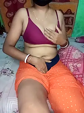Sayanichatterjee024 online show from July 9, 2026, 10:37 am