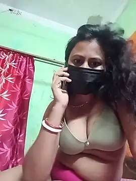 Snapshot of Sayanichatterjee024 chatting on June 10, 2026, 5:41 am Sayanichatterjee024 online show from June 10, 2026, 5:41 am