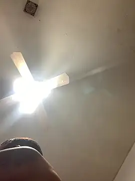 thatmexicanlongdick562 online show from June 24, 2026, 5:17 am