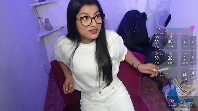 Hailey Adams online show from June 9, 2026, 12:06 pm