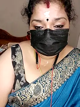 Snapshot of silky_rose29 chatting on June 3, 2026, 2:33 pm silky rose29 online show from June 3, 2026, 2:33 pm