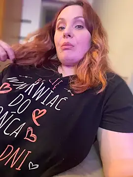 PlumpyPawg2 online show from June 17, 2026, 3:55 pm