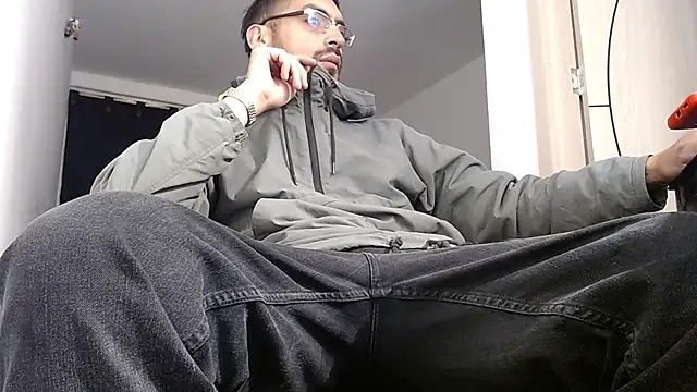MalekXarxxx online show from July 1, 2026, 4:46 am