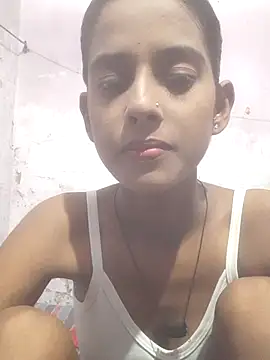 Snapshot of Saloni-Tyagi chatting on July 29, 2026, 5:23 pm Saloni-Tyagi online show from July 29, 2026, 5:23 pm