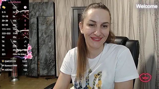 Yevgeshka-Milashka online show from November 16, 2025, 7:24 am