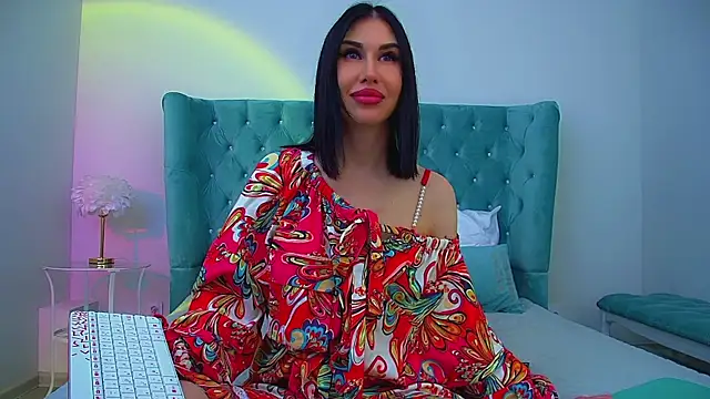 Snapshot of KaylaMous chatting on June 28, 2026, 6:47 pm KaylaMous online show from June 28, 2026, 6:47 pm