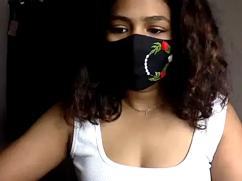 Snapshot of Nisha-moon chatting on June 20, 2026, 6:51 am Nisha-moon online show from June 20, 2026, 6:51 am