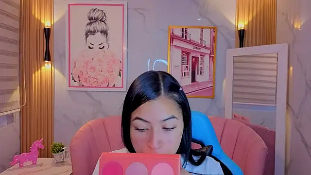 lia x a online show from June 13, 2026, 12:58 pm